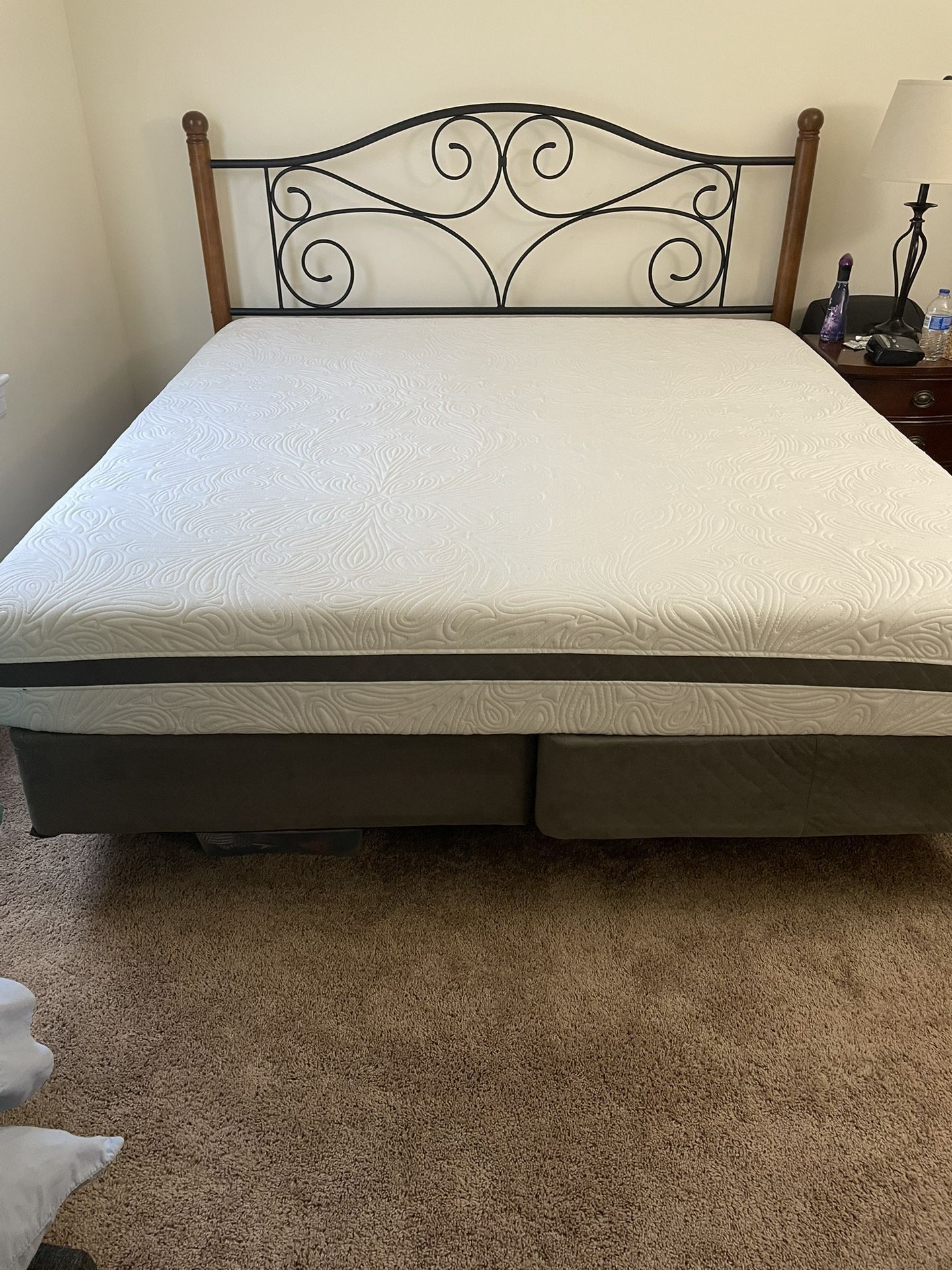 King Headboard, Frame, Bedding