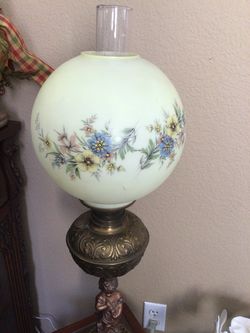 Vintage Gone with the Wind Parlor Lamp