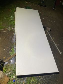 Quartz Countertop Piece