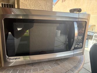 Microwave