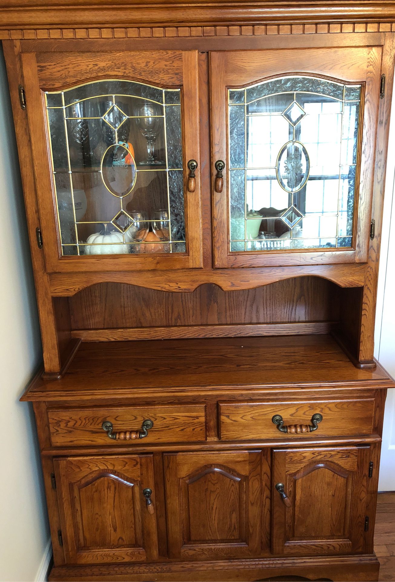 Dining Room Table 6 chairs, leaf and curio cabinet. All reasonable offers will be considered .Must sell now!