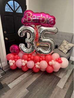 Balloon garlands