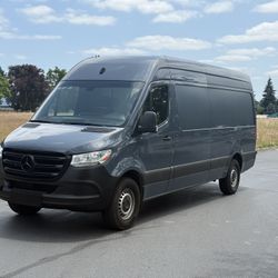 Mercedes Benz Sprinted 2019 