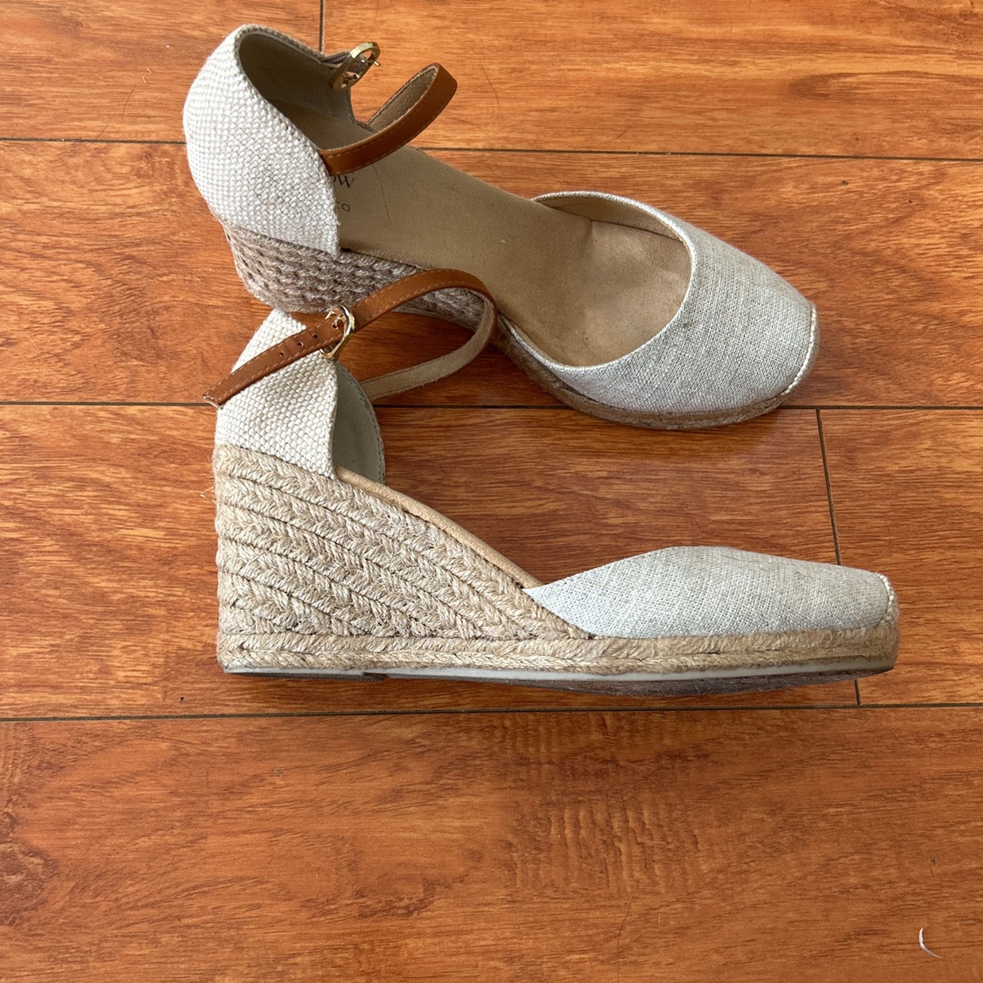 Wedges Size 8