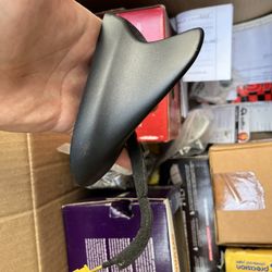 2010 Camaro SS Rooftop Antenna Assembly GM Sharkfin