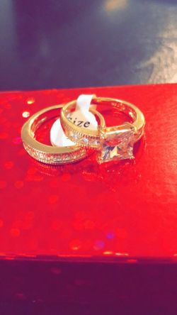 Wedding band and engagement ring 💍