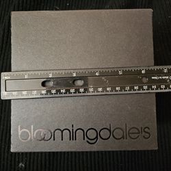 Blumingdale box
