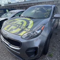 2018 Kia sportage parts 2.4 gdi engine transmission rims doors hood fender headlights grille bumper