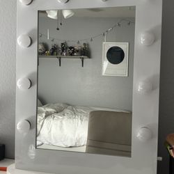 Lighted Mirror 