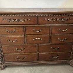 Traditional Style  Dresser W/ Mirror Ornate Wood Design