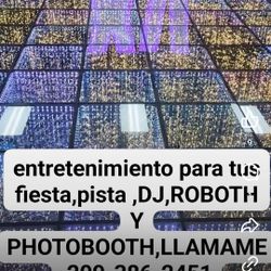 PISTA ILUMINADA, DJ, ROBOT