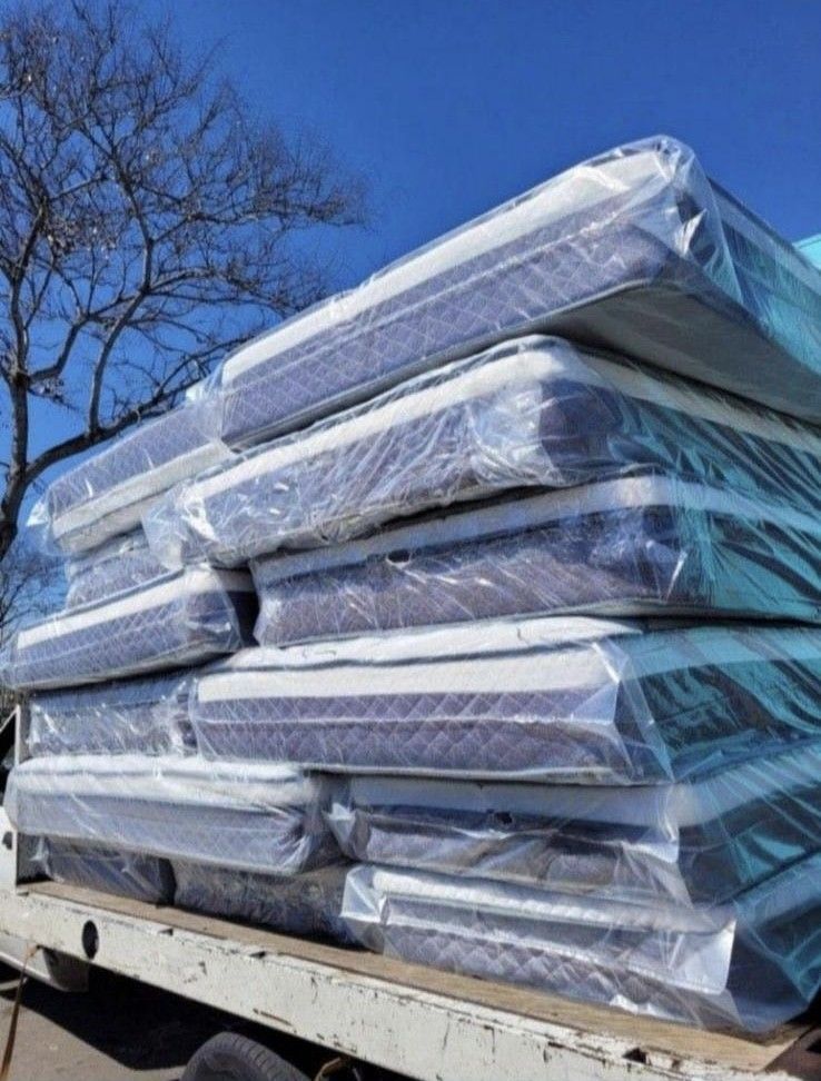 Queen Mattresses For Less