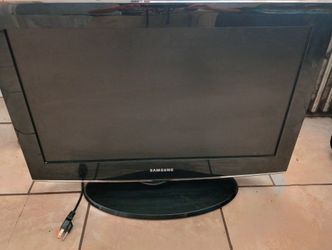 26" TV