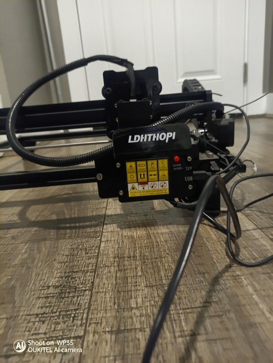 Laser engeaver/cutter