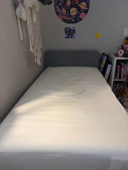 Twin Bed with Mattress