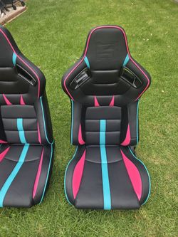 Universal racing seats for small cars