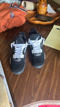 Nike air Jordan 4 white thunder