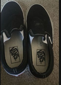 Black and white Vans size9 