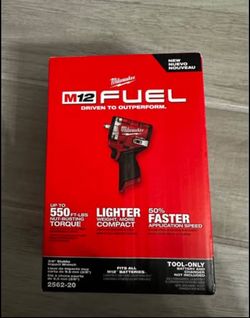 Milwaukee M12 FUEL Stubby 3/8 inch Impact Wrench 550ft lb torque. BRAND NEW