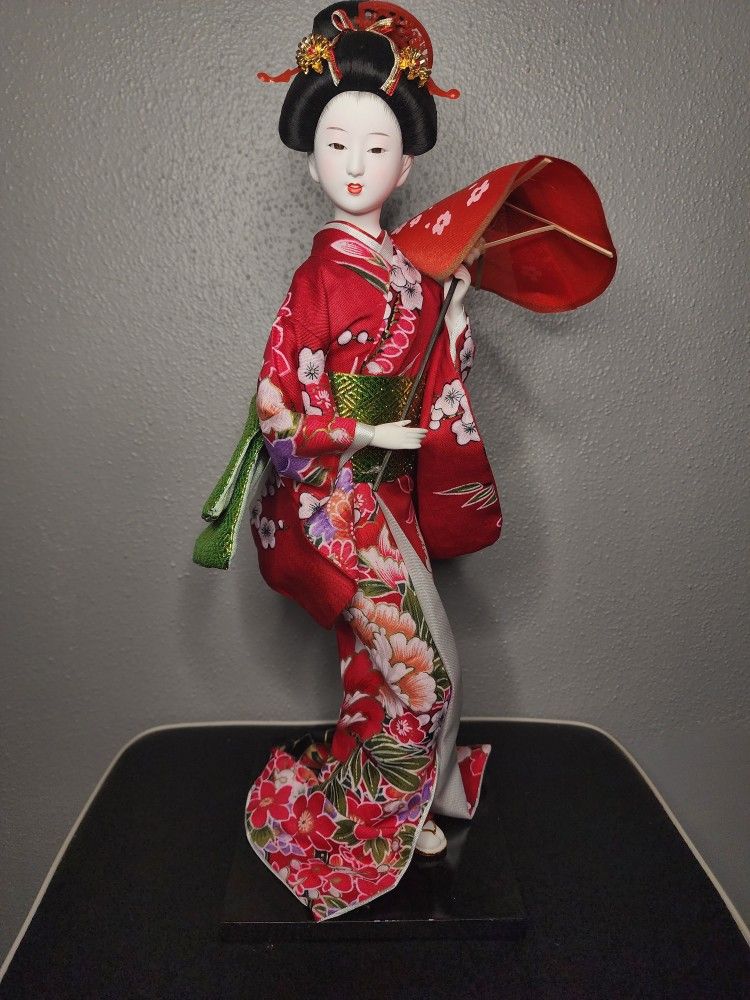 Vintage Japanese Nishi Doll Geisha Red Silk Kimono Japan 17in Tall