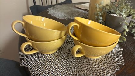 Soup bowls