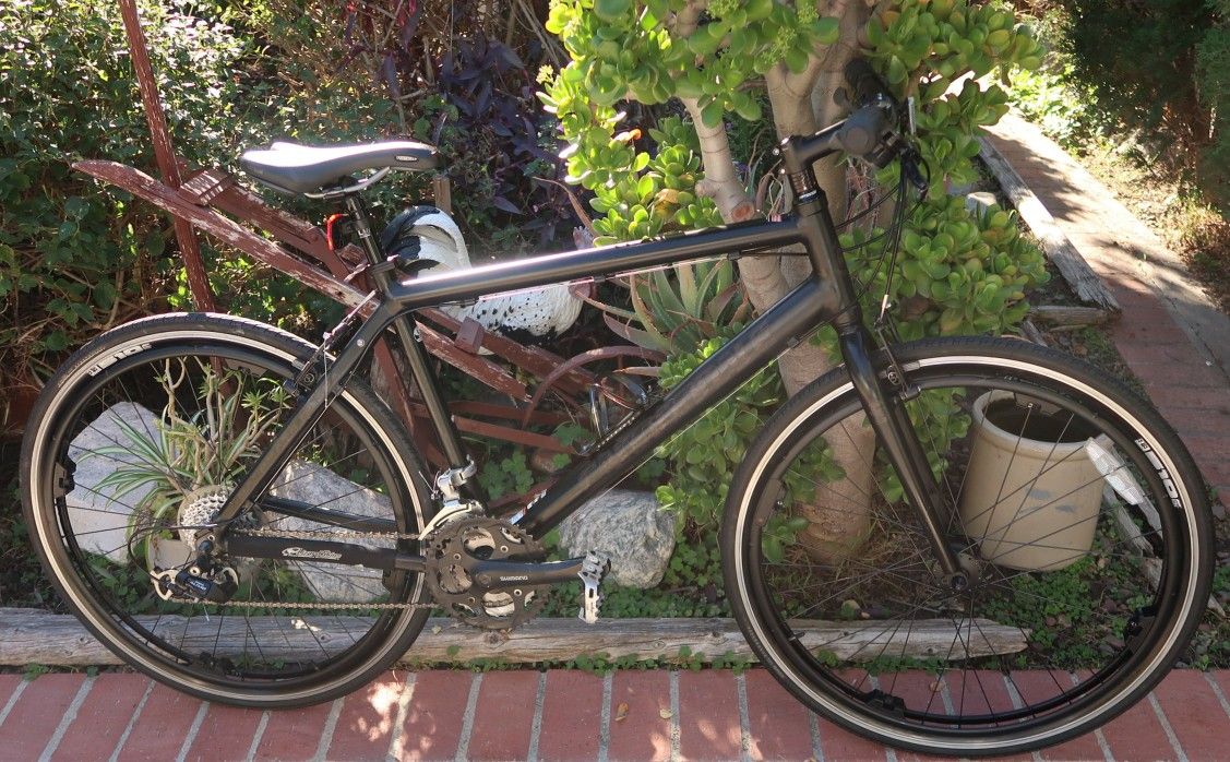 Cannondale Bicycle (Premium Condition - Made in USA)