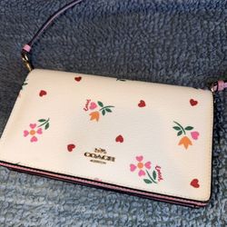 Coach Valentines Clutch 