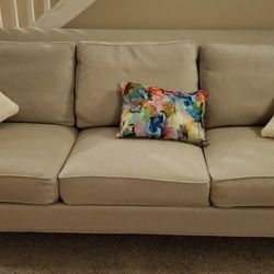Lovely Ethan Allen Sofa!