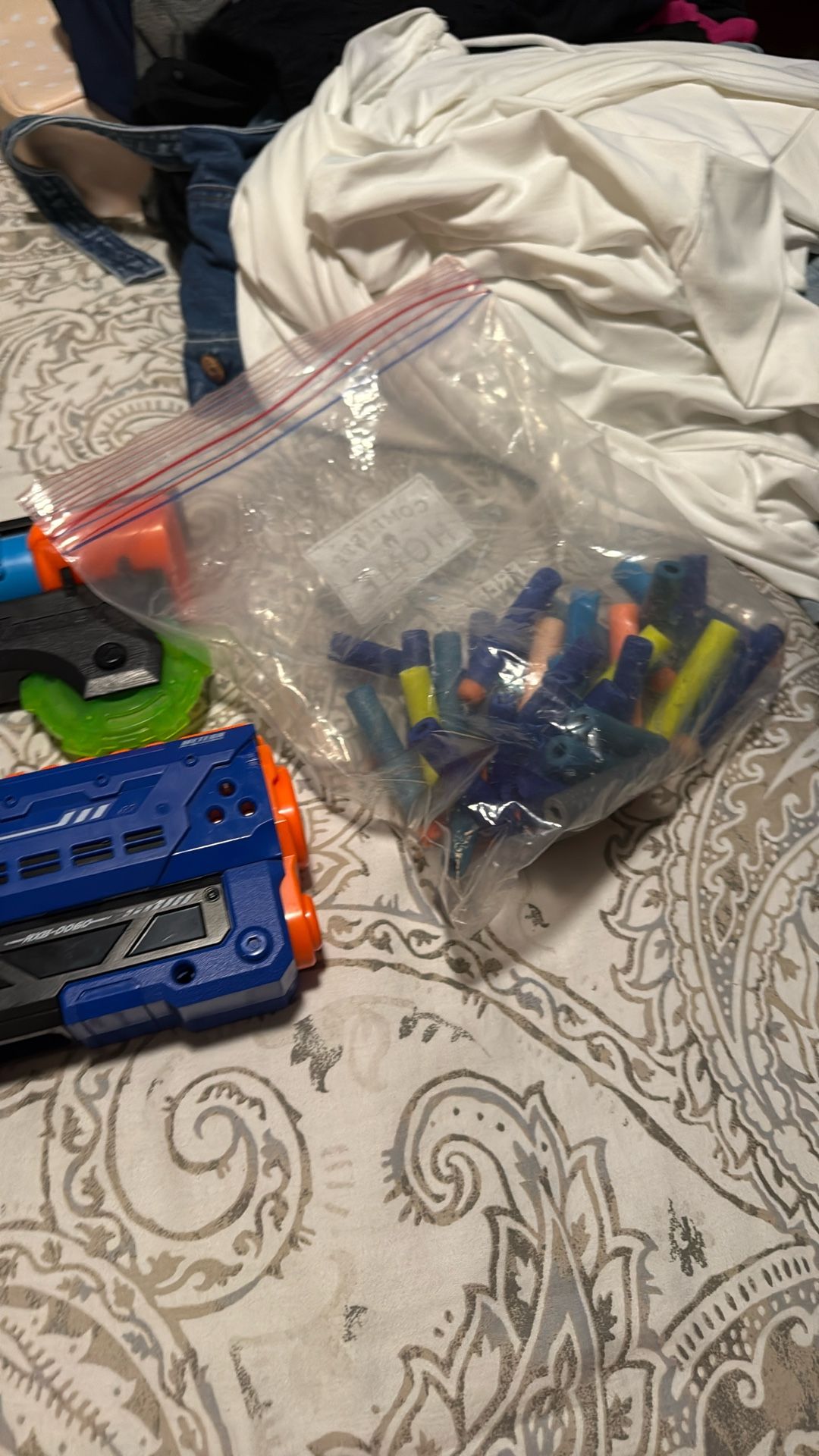 Nerf, Guns