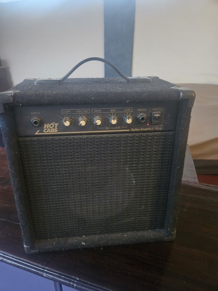 Guitar Amplifier 