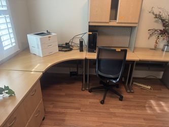 Corner Sectional Desk & Chair