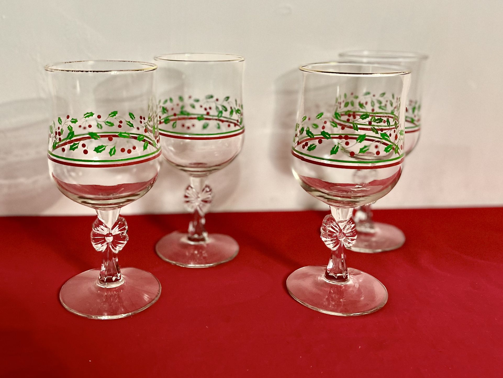 Set of 4 Holly Berry Libbey Glasses - Arby’s 1987 