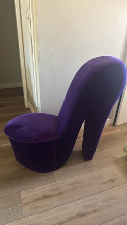 Purple heel chair