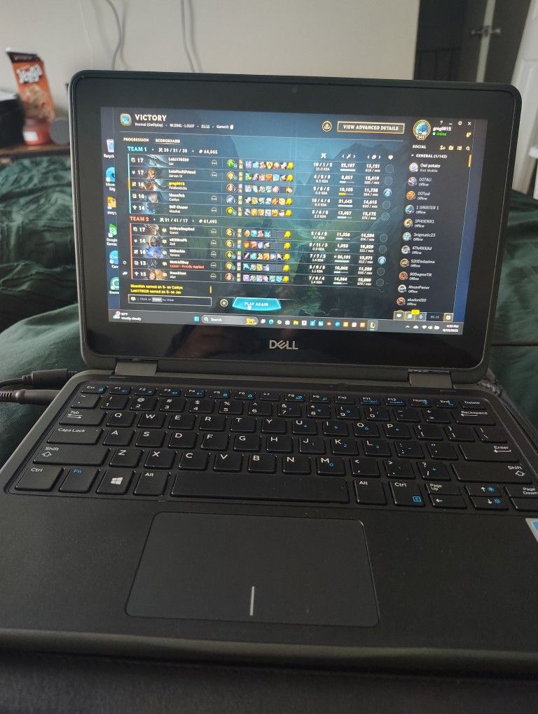 Dell Laptop 2 N 1 Windows 11