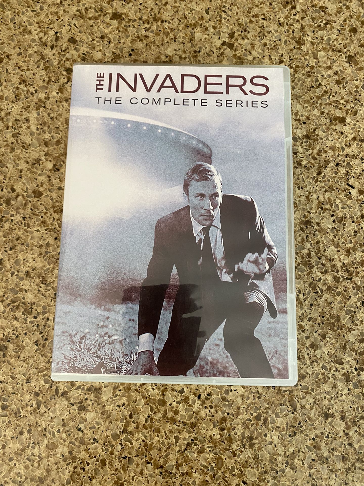 The Invaders : The Complete Series (DVD, 12-Disc Set, 43 Episodes) 🔥 VERY NICE