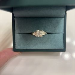 Wedding Ring 14k white gold