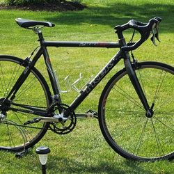 TREK ZR 2100 ROAD BIKE - 50.08CM - 2×10 - 105 COMPONENTS - CARBON-FORK/SEAT STAY/POST - TUNED