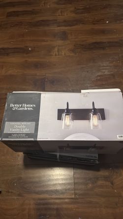 Double Vanity Light