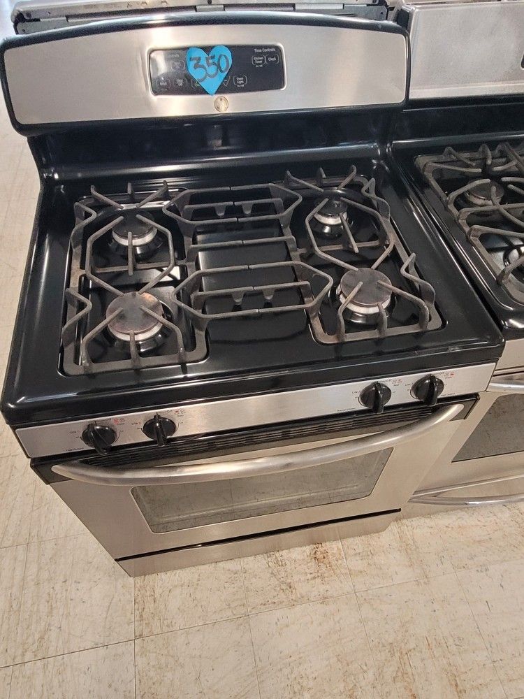 Gas Stoves Used Good Condition 90days Warranty From $350 Up To $499