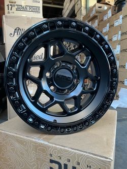 17” Kmc 553 torx Black 6x135
