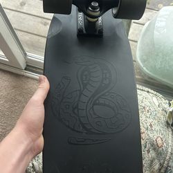 Globe blazer 26 cruiser skateboard