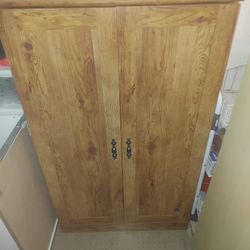 A Computer Armoire Like New