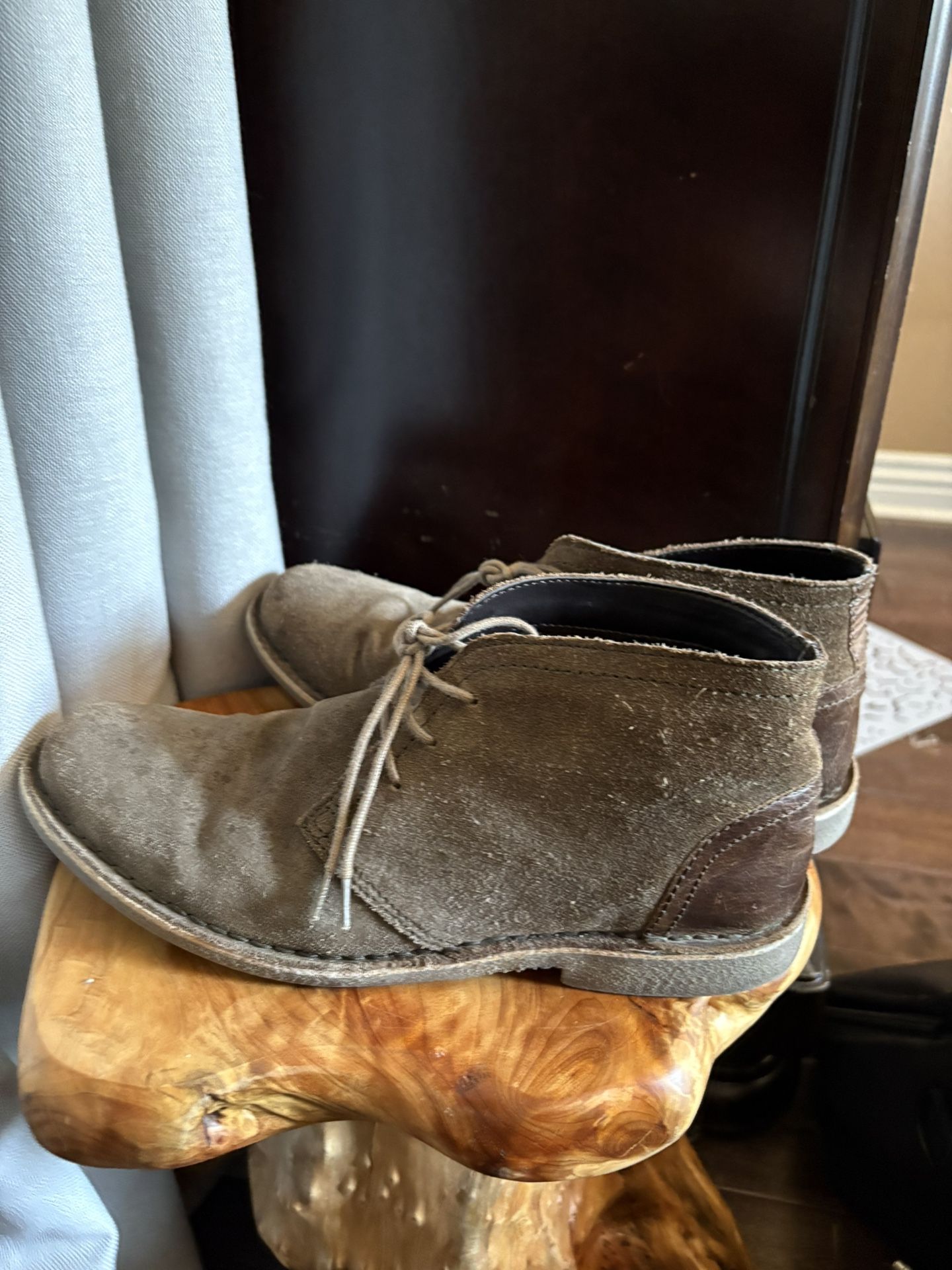 Andrew Marc Chukka Boots (Size 9.5)