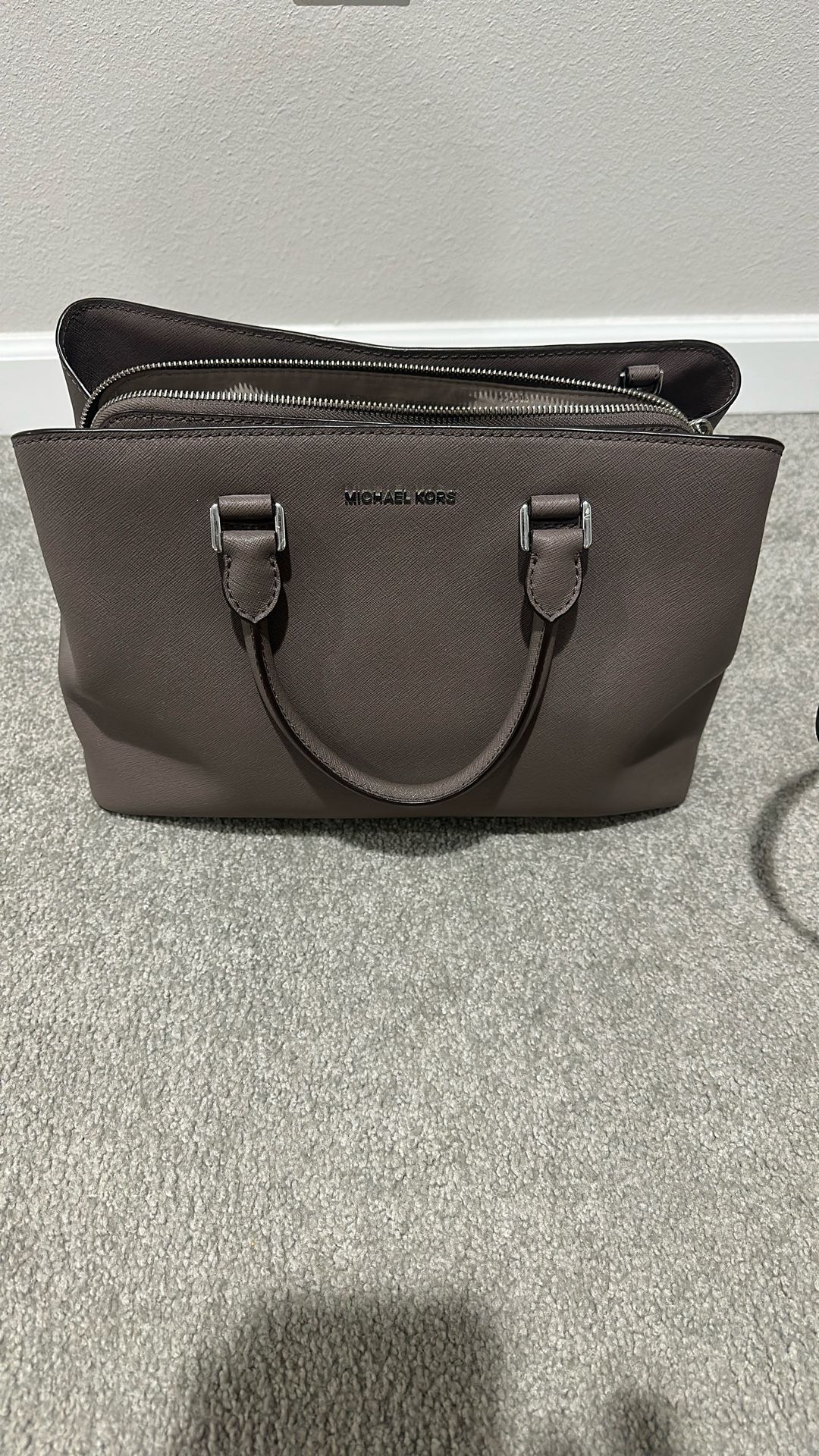 Michael Kors Purse/ Crossbody