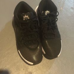 Nike LeBron Witness 8 Basketball Shoes