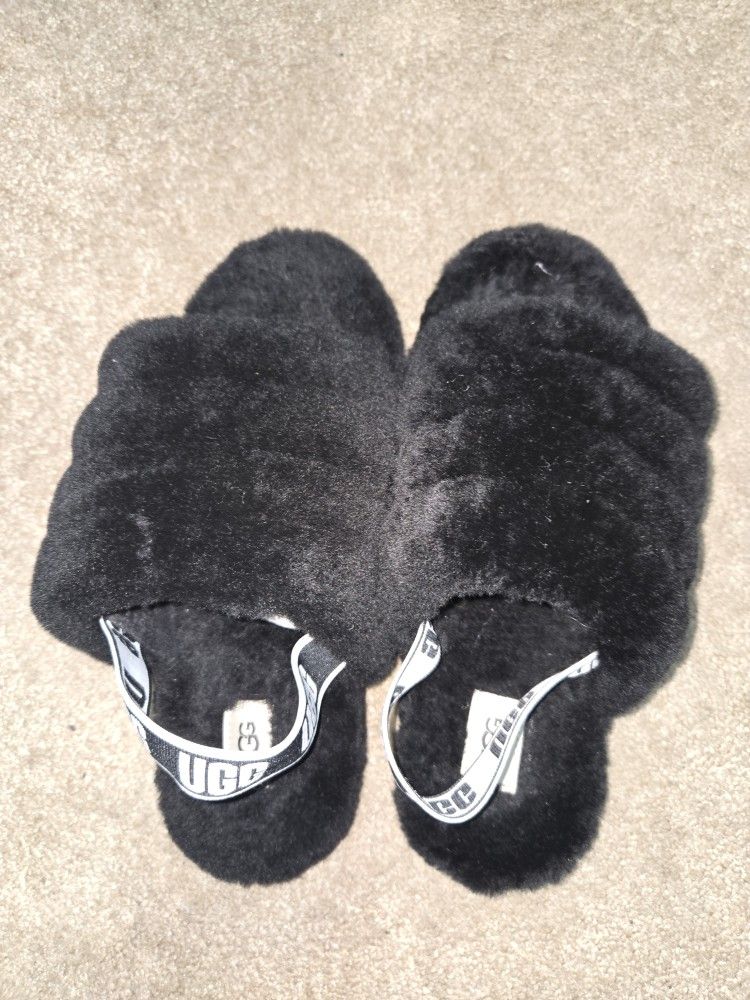 UGG Fluff