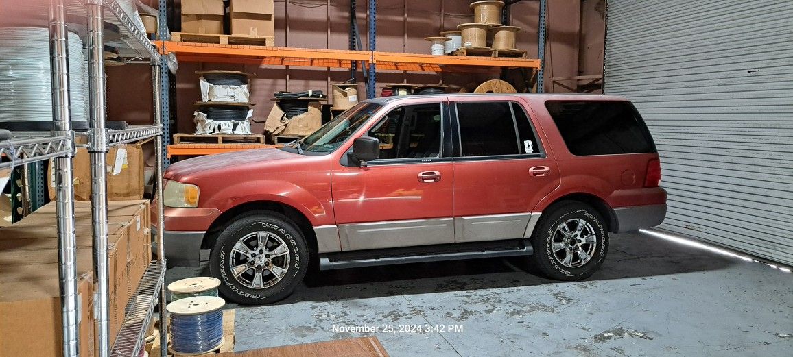 2003 Ford Expedition