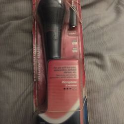 New in package professional mic only $30 firm