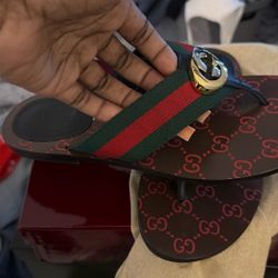 Gucci Thong Slippers 