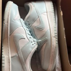 NIKE DUNK LOW (GS) WHITE/GLACIER BLUE BLANC/BLEU GLACIER